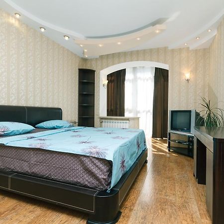Dikat Apartments Kiev Dış mekan fotoğraf